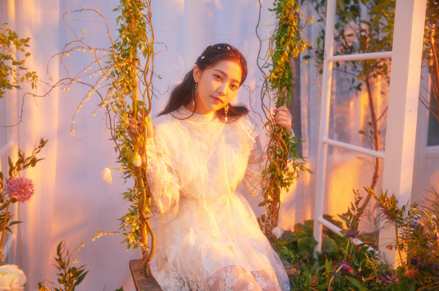 “大势女团”Red Velvet成员YERI首支《致二十岁(Dear Diary)》今天公开