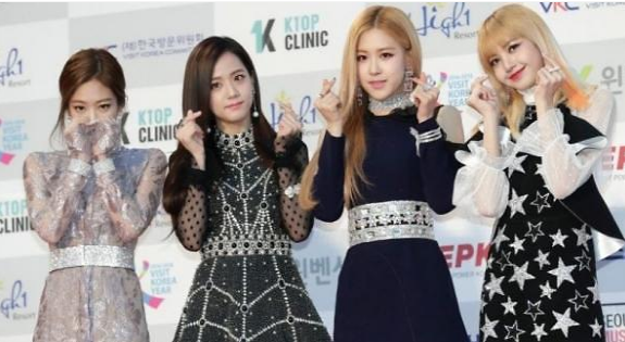 BLACKPINK将于3月底发布新曲具体回归日期未定