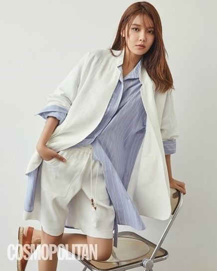 少女时代秀英时装杂志照演绎淡雅春日造型