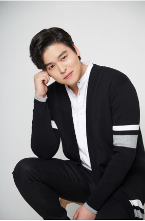 李章宇