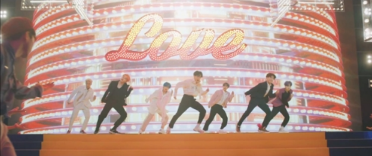 BTS《Boy With Love》预告视频截图