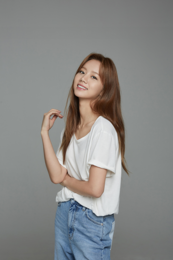 Girl's Day成员李惠利与新企划公司Creative group ING签约