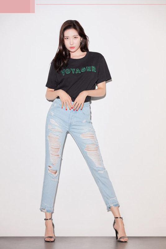 宣美与郑家蓝品牌代言最新宣传公开身材性感