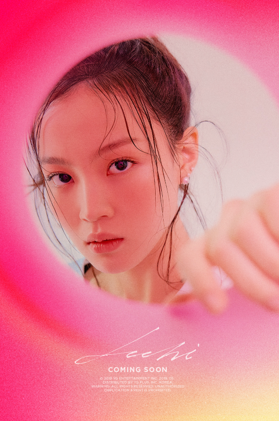 人气歌手李遐怡时隔三年确定回归，公开预告照