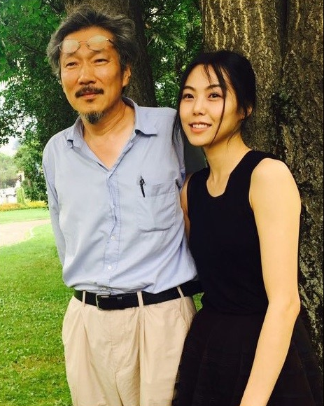 洪尚秀婚内出轨演员金敏喜后在离婚诉讼中败诉