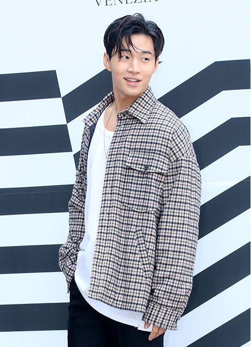 人气歌手Henry（刘宪华）确定出演channel A综艺《英国男人的JMT研究所》