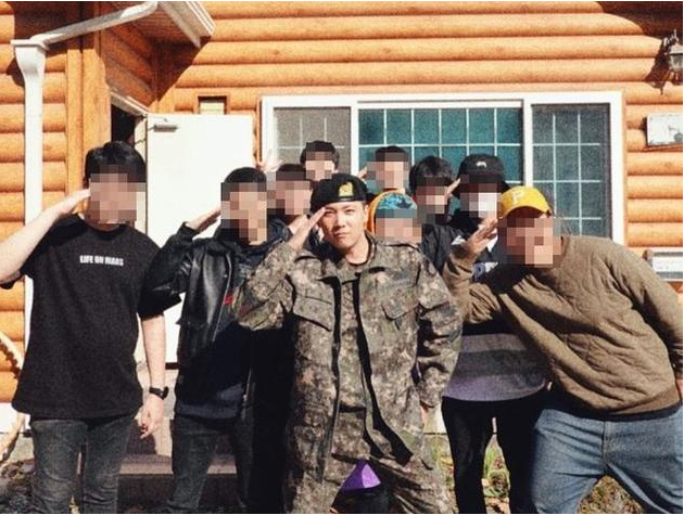 FTISLAND成员李洪基