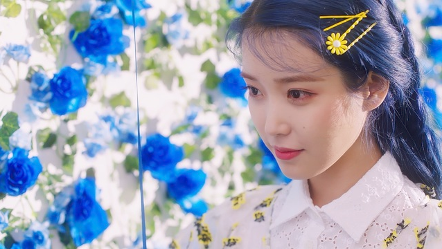 IU