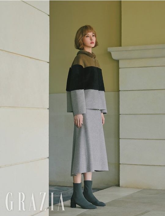 金宣儿巴厘岛时装杂志写真金发红唇女人味十足