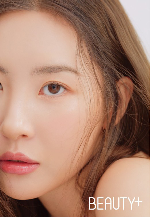 宣美最新杂志写真展清透粉嫩魅惑妆容