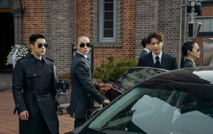 《The King：永远的君主》剧照