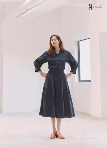 李娜英