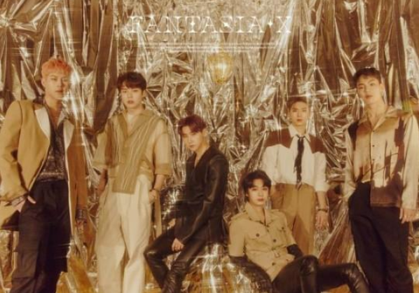 MonstaX