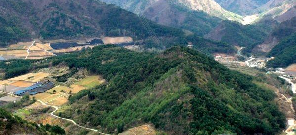 江原道旌善郡展望台尽收壮丽山河美景