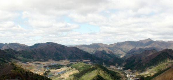 江原道旌善郡展望台尽收壮丽山河美景