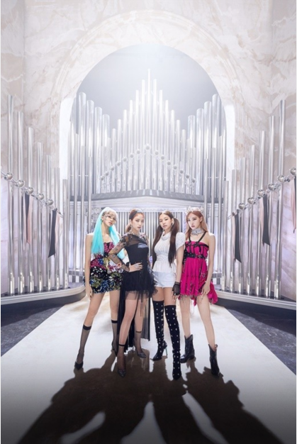  BLACKPINK