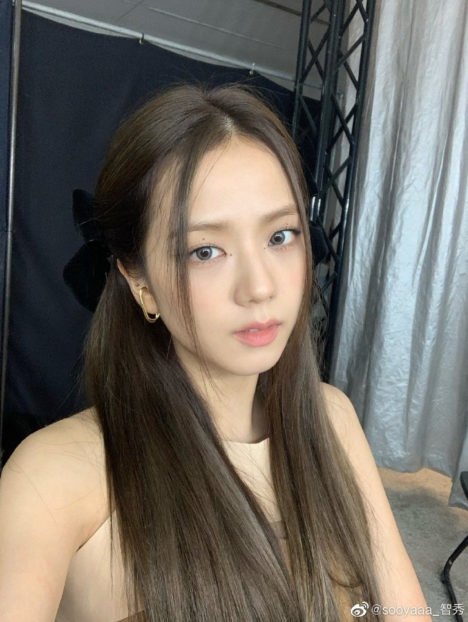 BLACKPINK成员智秀