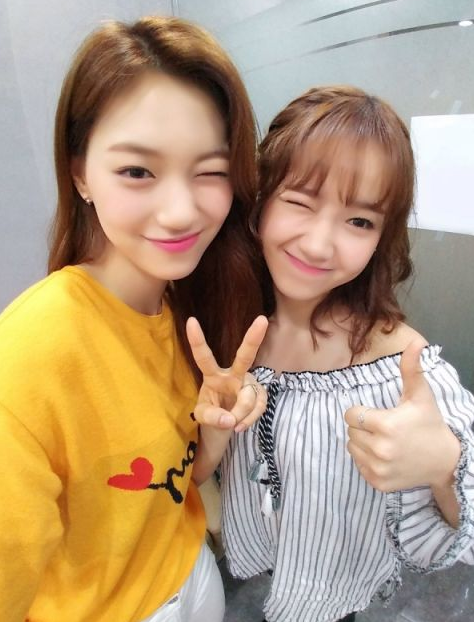  Weki Meki 