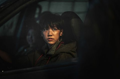 《尸速列车2：感染半岛》
