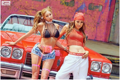 李孝利、严正化、Jessi、华莎