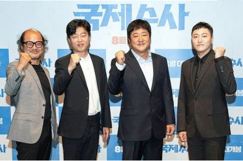 《刑警没有假期》剧组