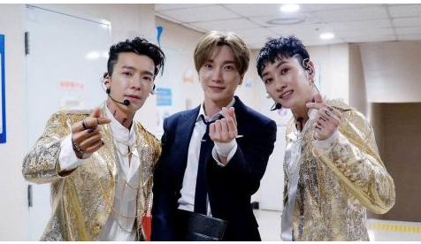 Super Junior-D&E 东海、银赫