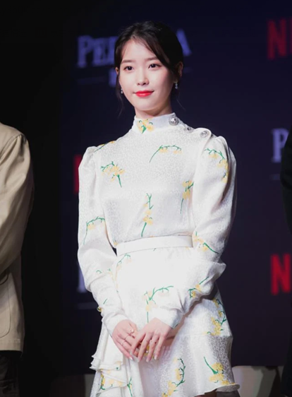 IU