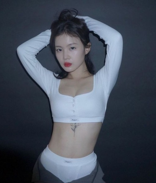 李夏怡