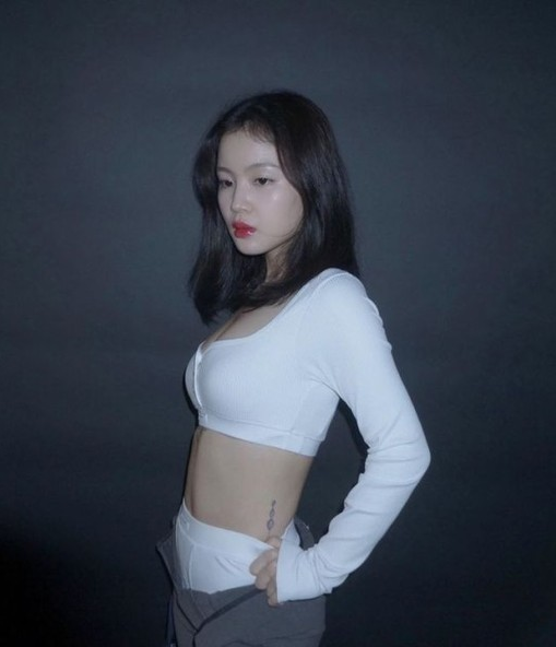 李夏怡