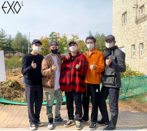 EXO
