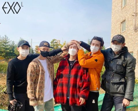EXO