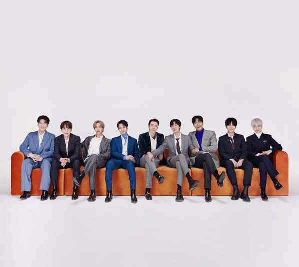 SUPER JUNIOR