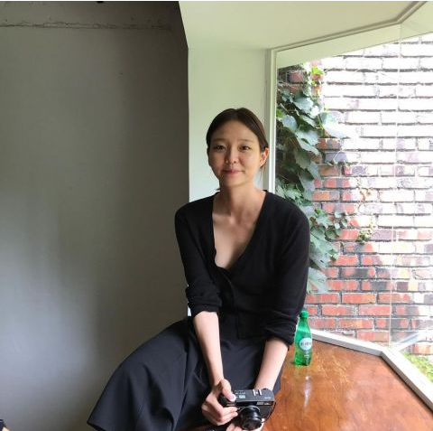 April李娜恩