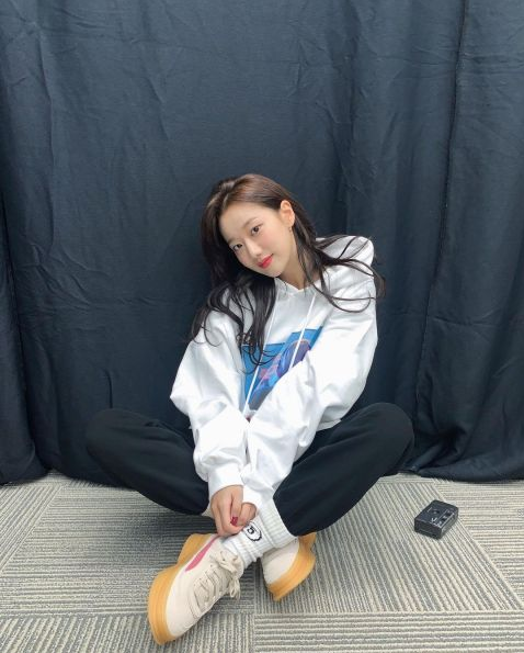 April李娜恩