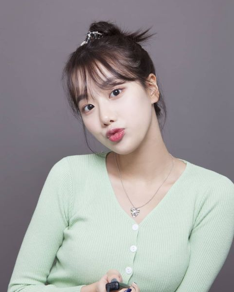 April李娜恩