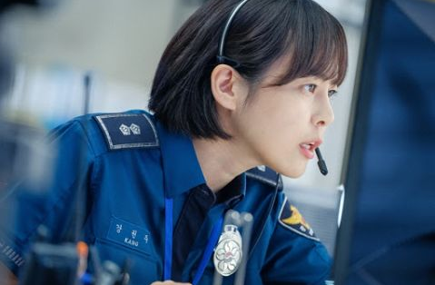 李荷娜