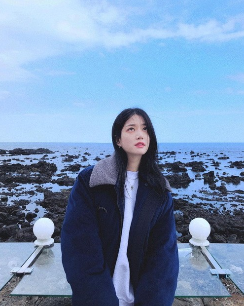 李侑菲