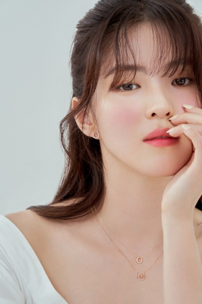韩素希