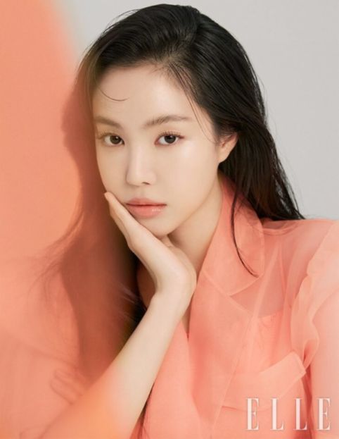 A PINK成员孙娜恩