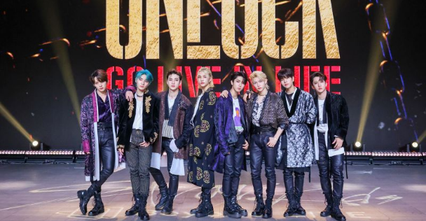 Stray Kids