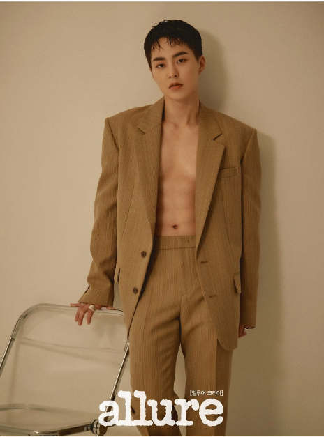 EXO成员XIUMIN