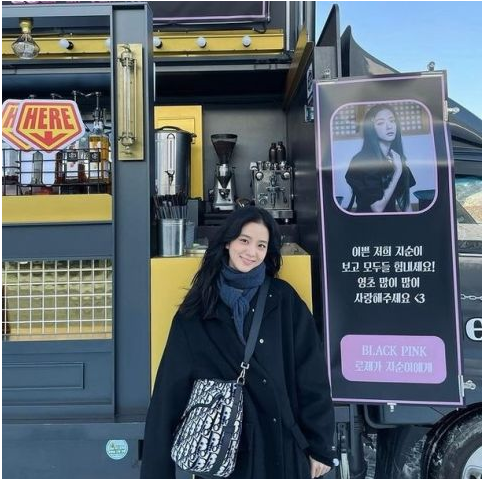 BLACKPINK成员JISOO