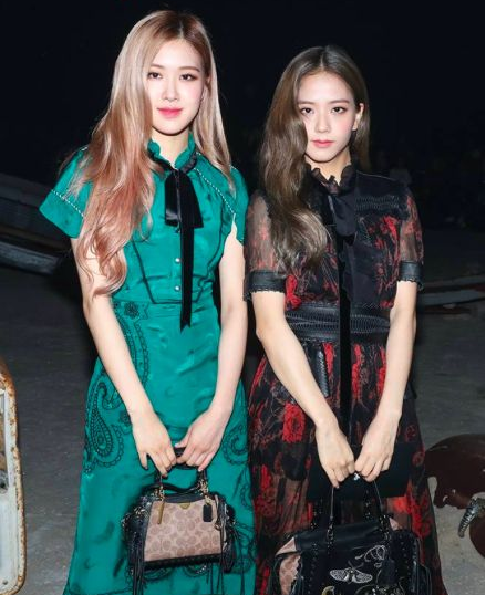 BLACKPINK成员JISOO