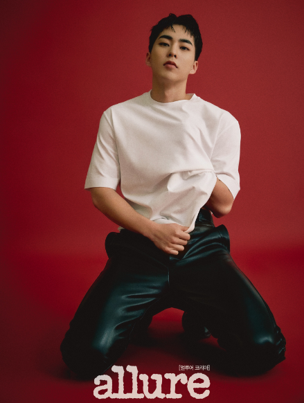 EXO成员XIUMIN
