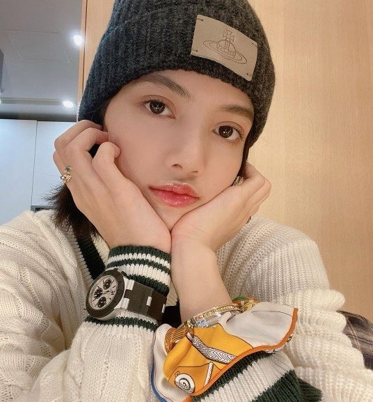 BLACKPINK成员LISA