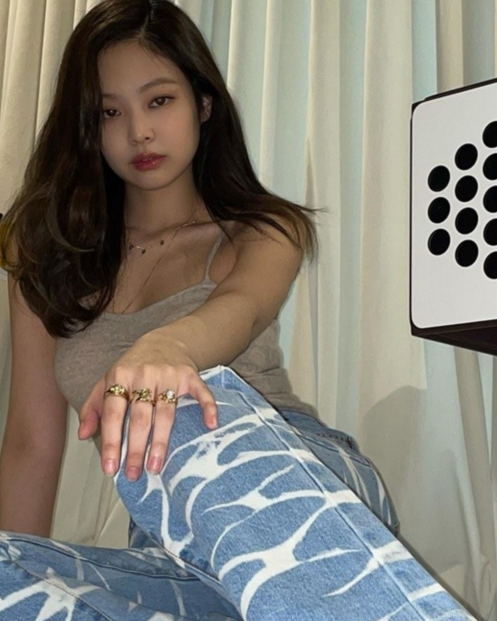 BLACKPINK成员JENNIE