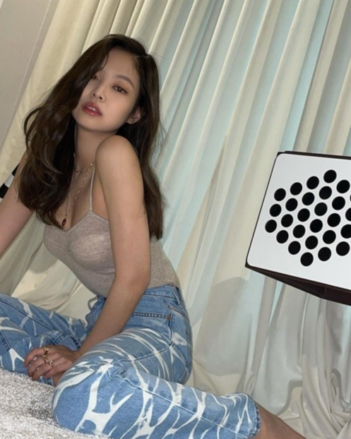 BLACKPINK成员JENNIE