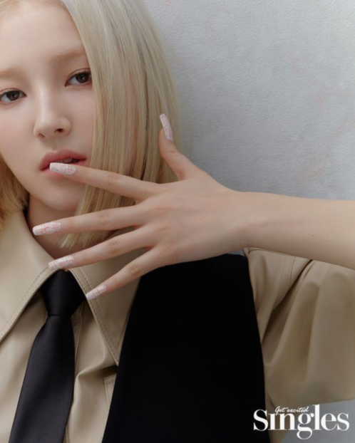 MOMOLAND