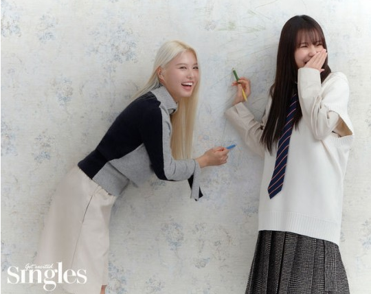 MOMOLAND
