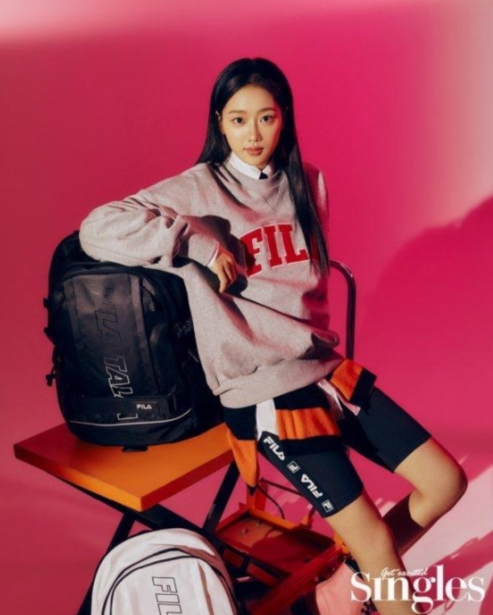  APRIL李娜恩